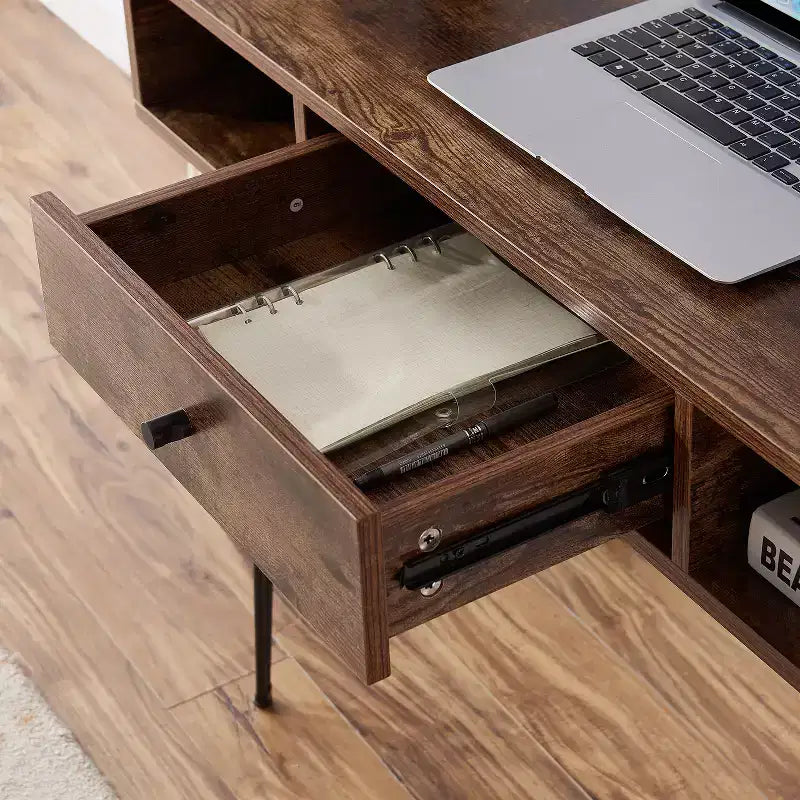 Bureau d'ordinateur de bureau