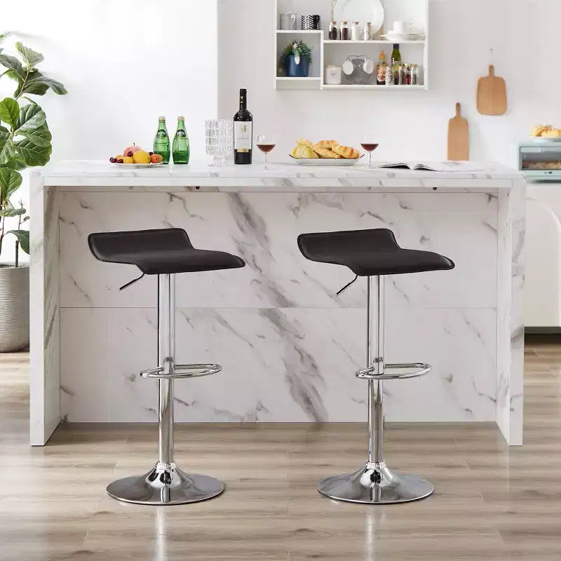 Tabourets de bar avec barre pivotante et hauteur réglable, adaptés aux cuisines/bars/salles à manger/salons.