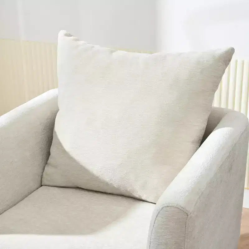 Fauteuil club capitonné, fauteuil baquet avec pieds en bois massif et support lombaire.