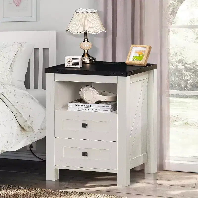 Table de chevet de style campagnard