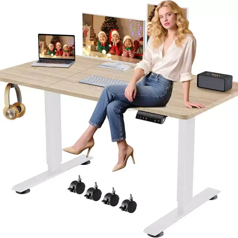 Bureau d'ordinateur électrique réglable en hauteur 70 x 27 avec préréglages de mémoire | Crochet gratuit | Roues verrouillables | Tapis de souris pour le jeu/le travail