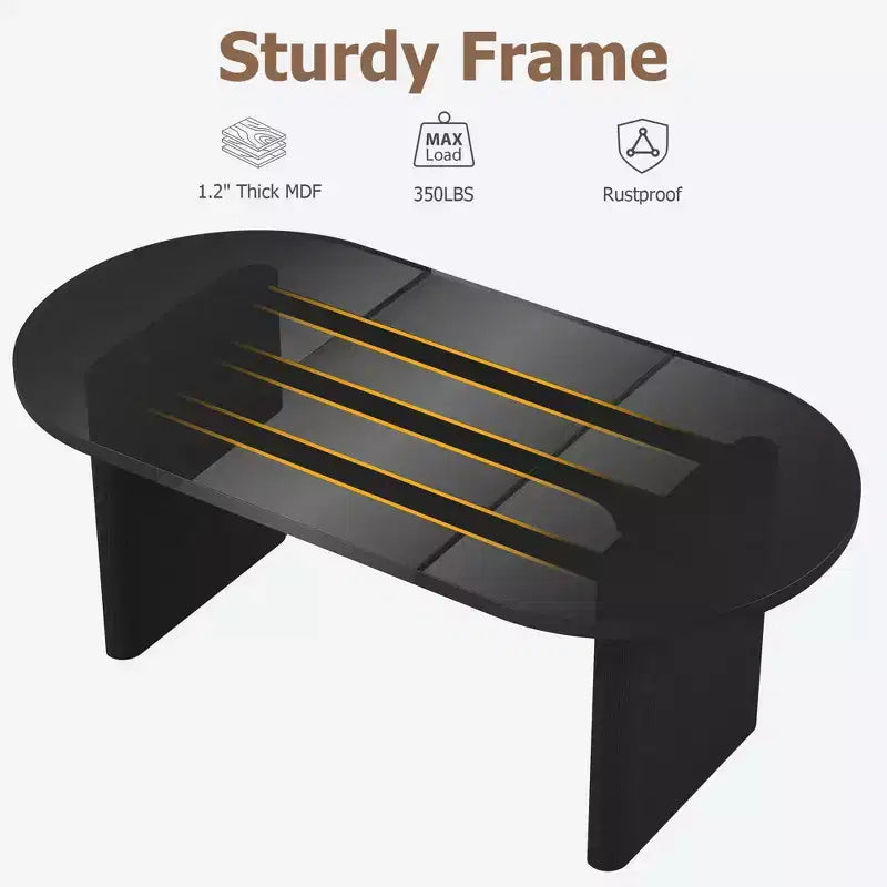 Cette longue table de salle à manger de style ferme est dotée d'une base en bois robuste et convient aux salles à manger, aux cuisines, aux salons et aux bureaux.